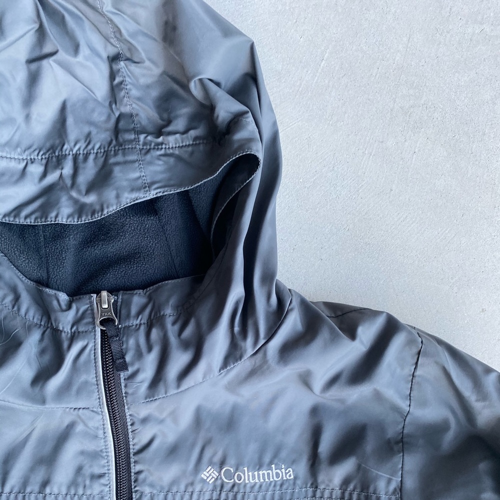 Columbia Rain Jacket Windbreaker